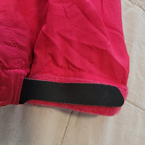 Arc'teryx Pink Hooded Jacket - Picture 7 of 11